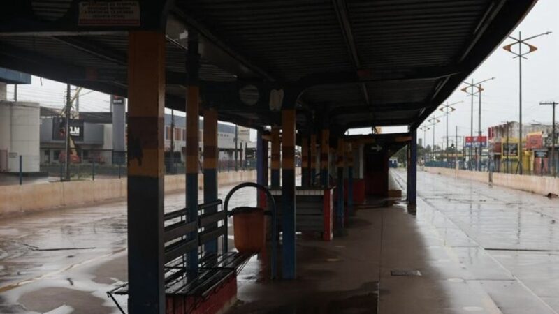 Greve dos motoristas entra no segundo dia e Campo Grande amanhece sem ônibus nesta terça-feira