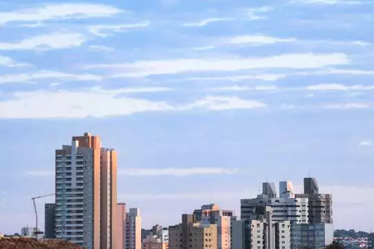 Baixa pressão mantém calor e aumenta risco de temporais em Mato Grosso do Sul