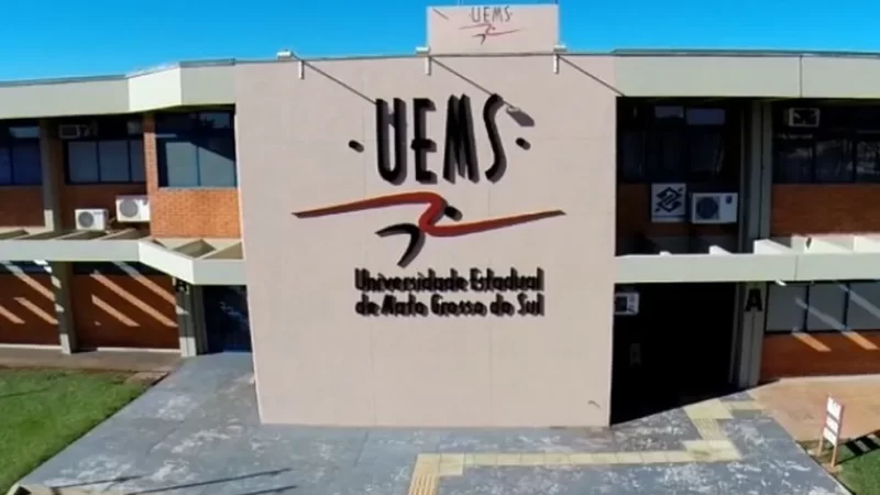 Aprovados na UEMS já podem se matricular; prazo termina em 13 de fevereiro