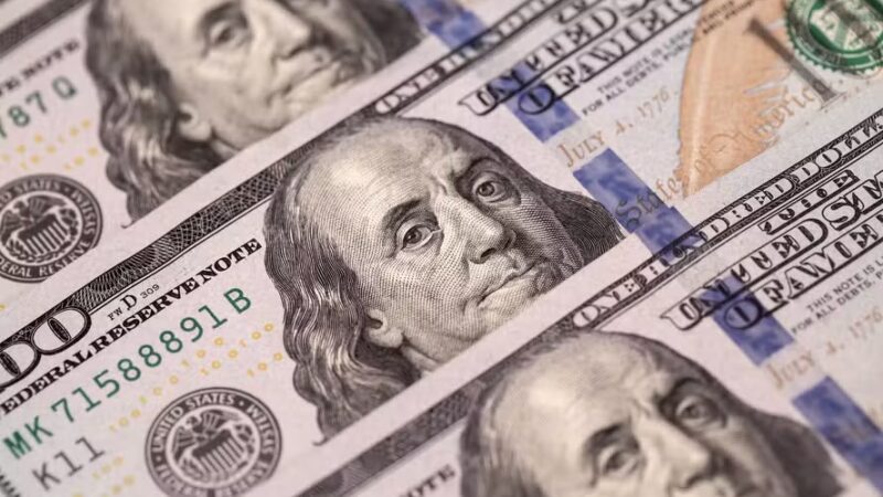 Dólar sobe após mínima de R$ 5,15 com aversão a risco no mercado global
