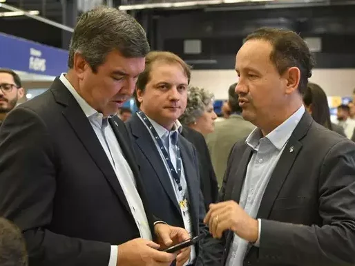 Walter Carneiro Jr. é cotado para comandar campanha de reeleição de Riedel e deve deixar disputa eleitoral