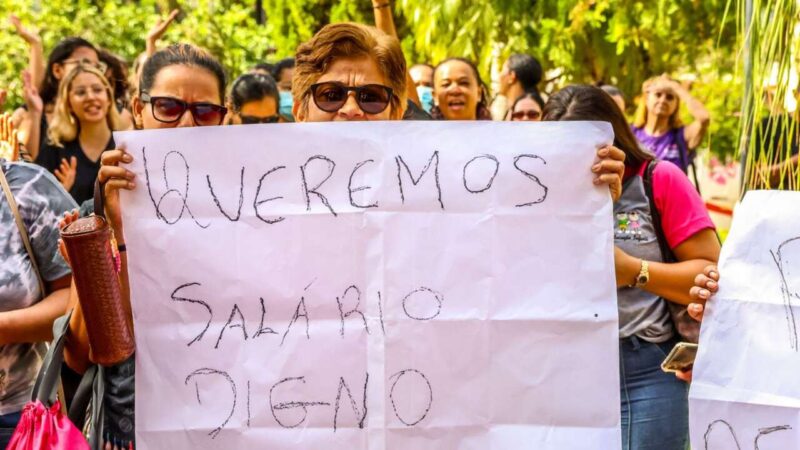 Prefeitura de Campo Grande demite mais de 70 assistentes infantis às vésperas de possível greve