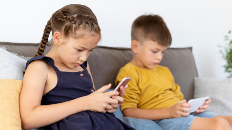 Lei atualiza ECA e amplia proteção de crianças e adolescentes no ambiente digital