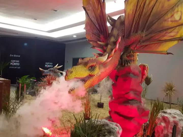 Exposição de dragões gigantes chega a Shopping Bosque dos Ipês de Campo Grande com entrada gratuita