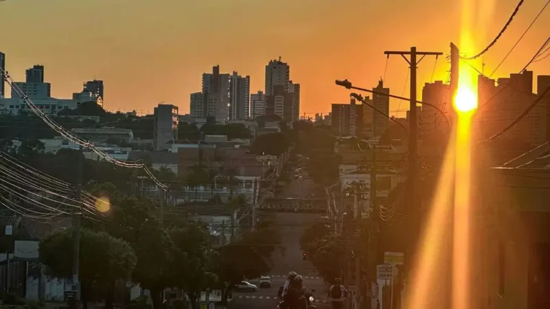Segunda começa com calor e pancadas isoladas em Campo Grande