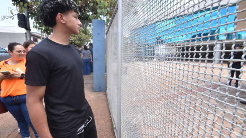 Atraso de 1 minutos faz candidato perder prova da Alems em Campo Grande