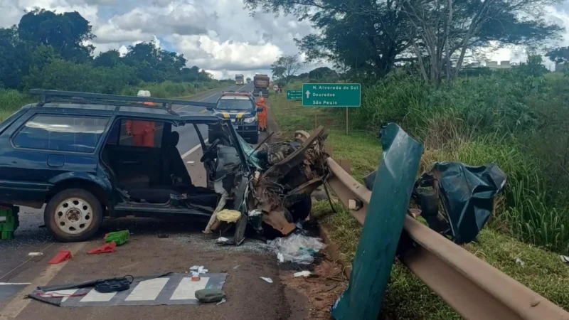 Colisão na BR-163 deixa danos materiais e outro acidente grave mobiliza equipes