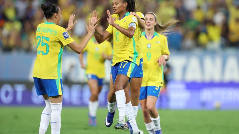 Brasil goleia Coreia do Sul por 5 a 1 na estreia do Fifa Series em Cuiabá