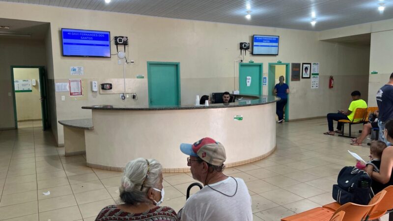 Falta de álcool, unidade de saúde interrompe atendimentos e gera revolta em pacientes