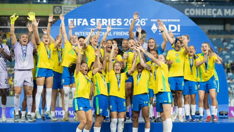 Brasil vence Canadá e levanta troféu do FIFA Series com campanha perfeita