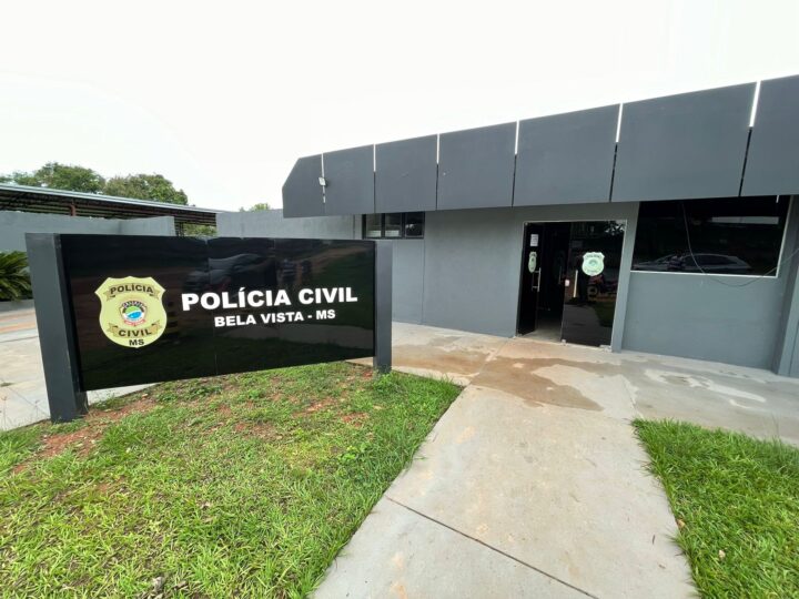 Mulher é agredida a pauladas pelo companheiro e filha de 13 anos intervém em Bela Vista