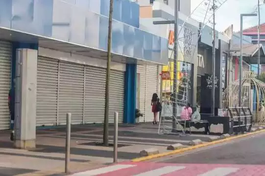 Veja o que abre e fecha no feriado de 1º de maio em Campo Grande