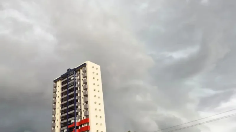 Frente fria avança e deixa Mato Grosso do Sul em alerta para temporais nesta sexta-feira