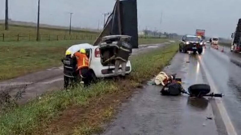 Colisão frontal deixa dois motoristas feridos na BR-163