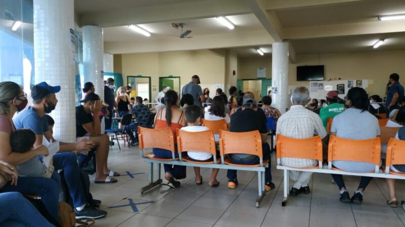 Idosa espera 12 horas por atendimento e família denuncia lotação em UPA de Campo Grande