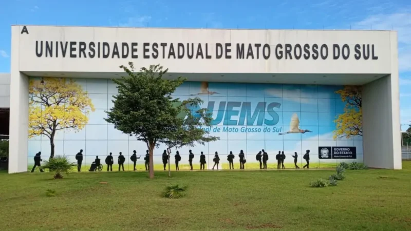 UEMS abre 10 novas vagas em cursinho popular com auxílio de R$ 200 em Campo Grande