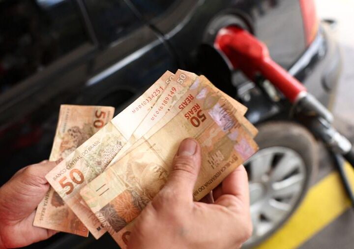 Diesel tem quarta queda seguida, gasolina sobe e gás de cozinha recua no país