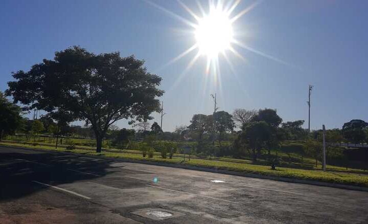 Semana começa com sol, mas chuva e risco de tempestades avançam sobre Mato Grosso do Sul