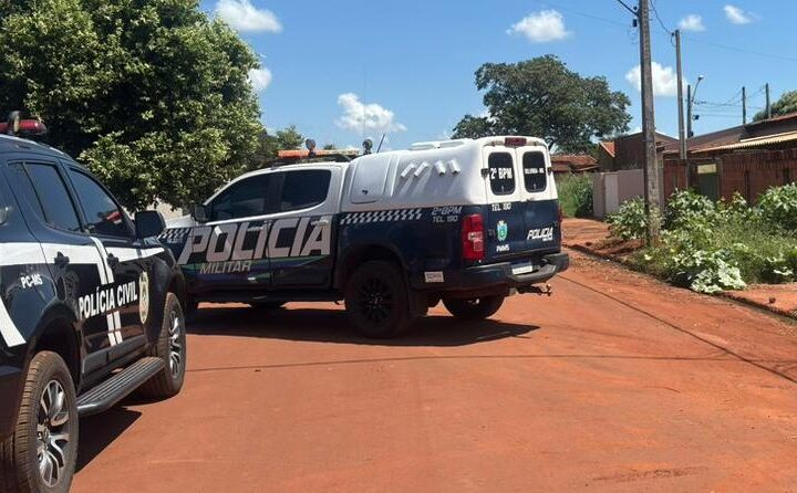 Mulher é presa suspeita de agredir bebê de 7 meses