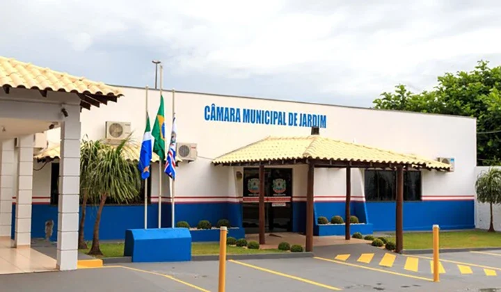Câmara de Jardim abre concurso público com salários de até R$ 10 mil