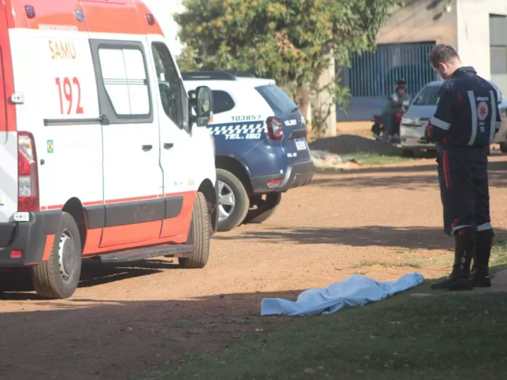 Homem é morto a facadas pelo irmão após briga em Campo Grande