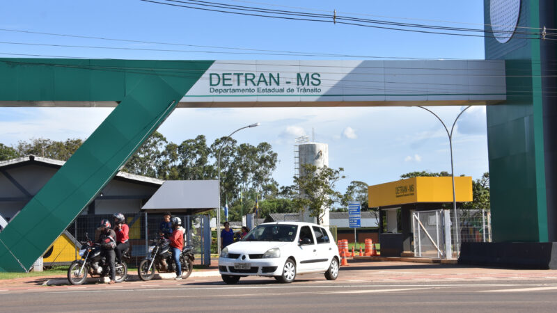 Detran-MS alerta para aumento de golpes com sites falsos e reforça cuidados ao acessar serviços