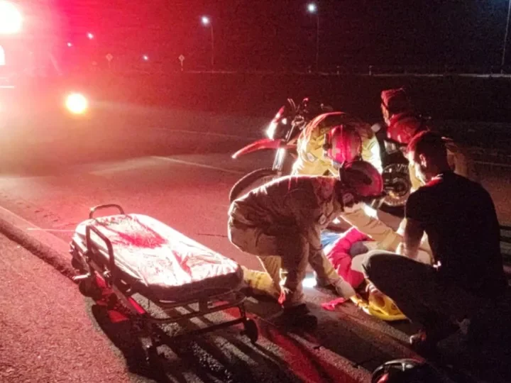 Motociclista sofre acidente na BR-163 e é socorrido com feriado