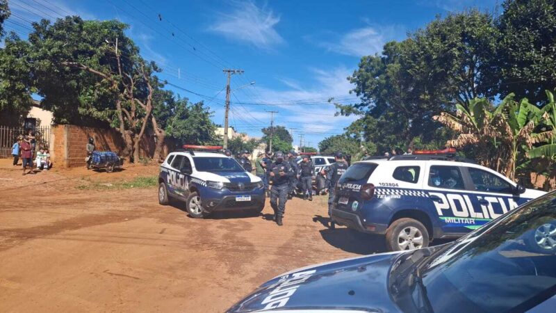 Homem é morto a tiros em plena luz do dia no Bairro Los Angeles, em Campo Grande