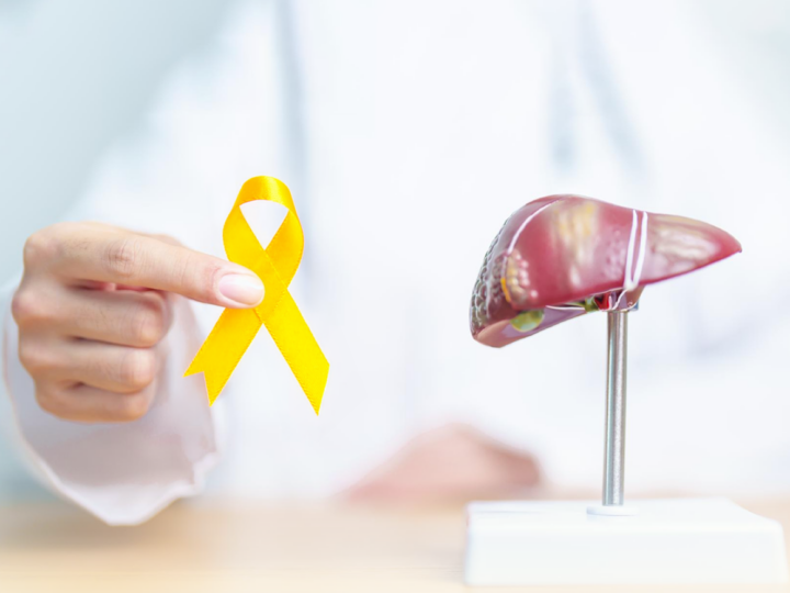 Julho Amarelo alerta para hepatites virais, que já somam mais de 826 mil casos no Brasil