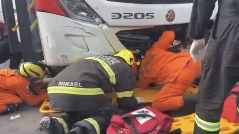 Jovem motociclista não resiste após ser arrastada por ônibus em Campo Grande