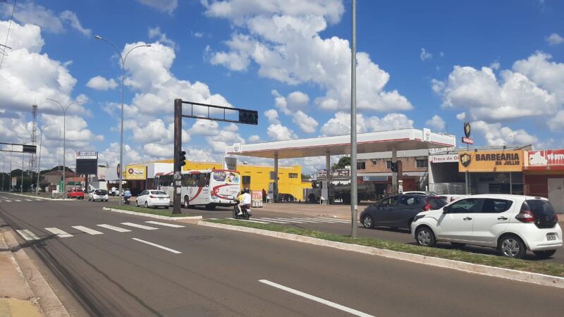 Violência em plena tarde: homem é ferido durante discussão na Avenida Júlio de Castilho