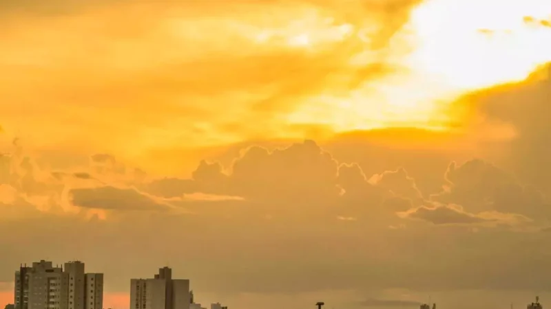 Calor chega a 37°C em MS nesta quinta, com tempo firme e chance de chuva isolada