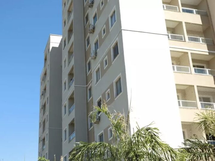 Mulher fica ferida após queda do 4º andar durante discussão com marido na Mata do Jacinto
