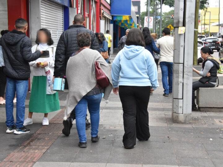 Frente fria derruba temperaturas nesta segunda, mas calor retorna já na terça-feira