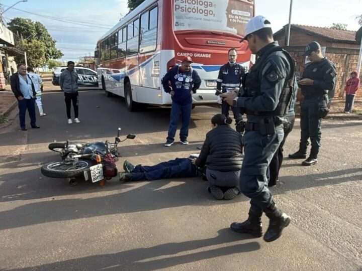 Motociclista morre após bater contra ônibus em Campo Grande