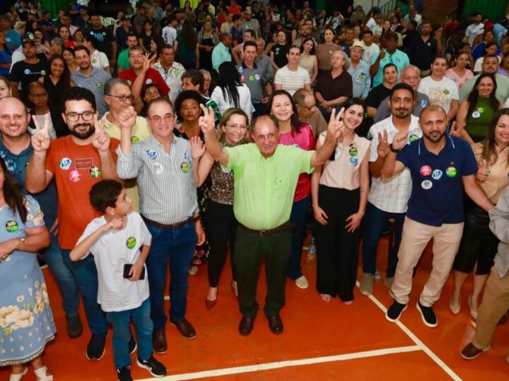 Encontro em Caarapó reúne lideranças e reforça apoio à candidatura de Zé Teixeira