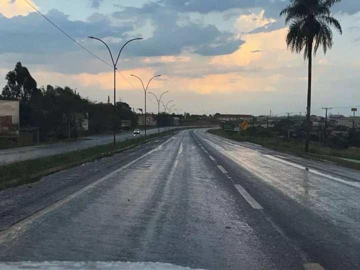 Semana começa com frio, chuva e possibilidade de tempestades em MS
