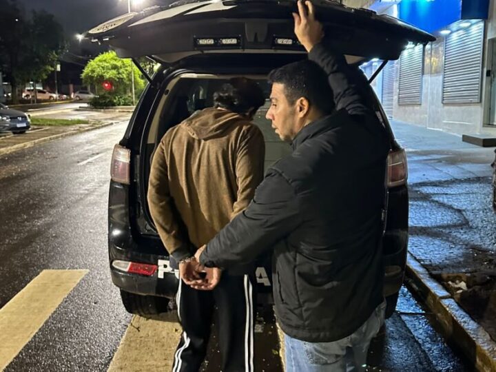 Motorista de aplicativo é preso após denúncia de estupro e relatos de outras mulheres em Campo Grande