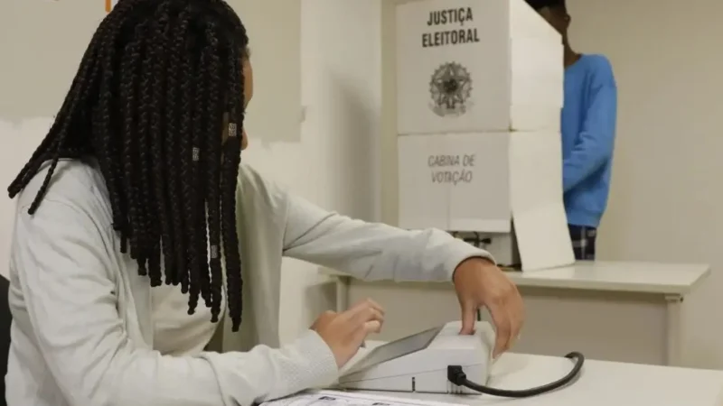 Mesários das Eleições 2026 poderão ter direito a folgas após o trabalho eleitoral