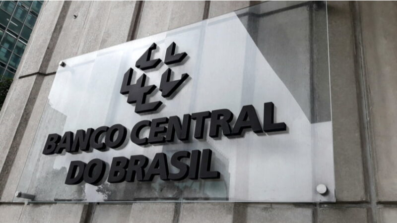 Banco Central corta Selic pela 5ª vez seguida e leva juros a 13,75%
