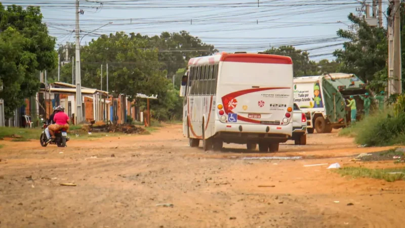 Jardim Centro-Oeste recebe ação gratuita com serviços de saúde e cuidados pessoais