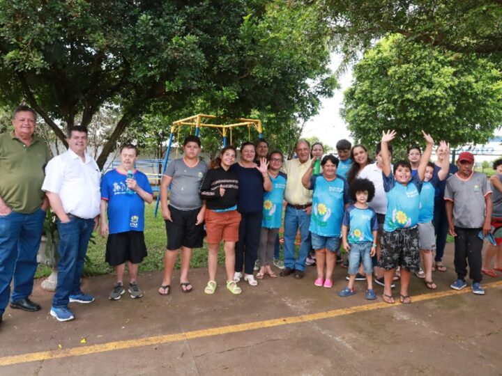 Zé Teixeira articula implantação de tratamento com toxina botulínica em Caarapó