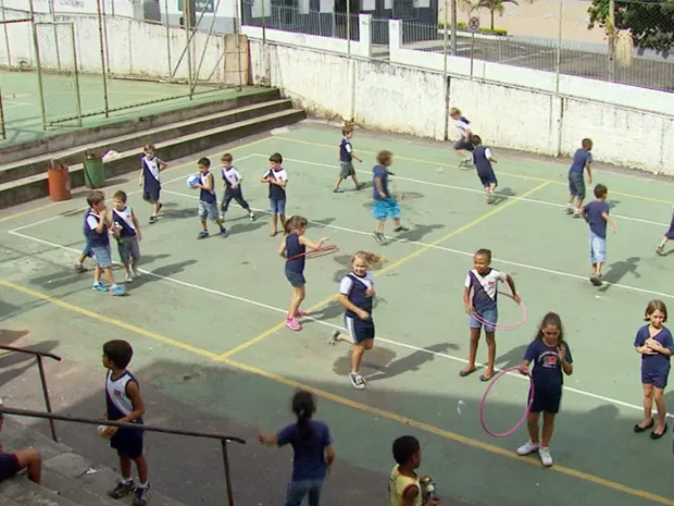 Calor extremo leva escolas adaptar ou suspender aulas de Educação Física