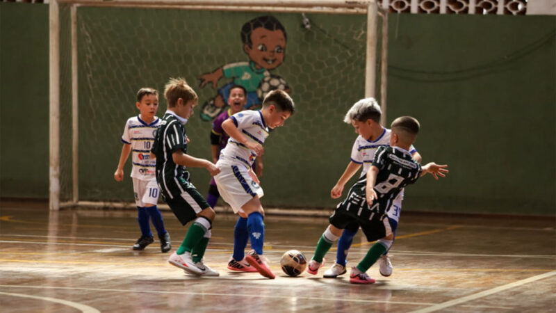 Copa Pelezinho tem quatro jogos neste sábado e rodada será em novo endereço