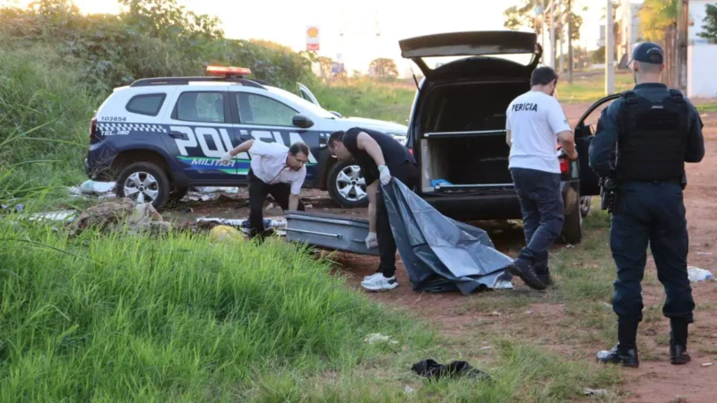 Homem é morto com cinco tiros no Jardim Noroeste