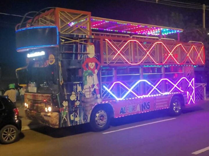 Morada dos Baís recebe programação especial para crianças com música, cosplay e passeio de ônibus
