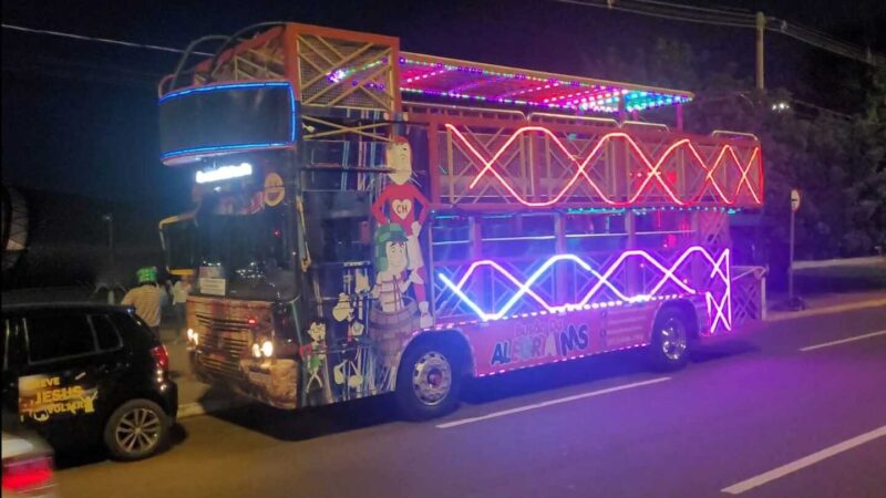 Morada dos Baís recebe programação especial para crianças com música, cosplay e passeio de ônibus