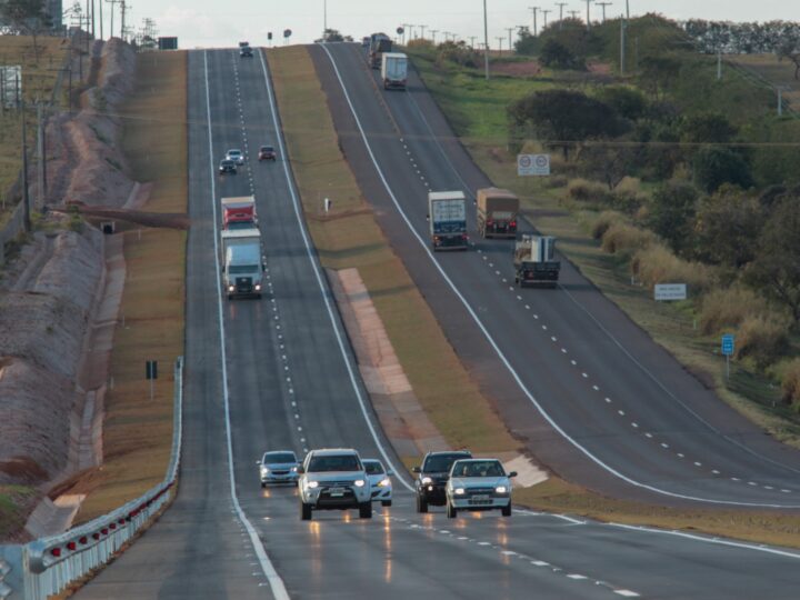 BR-163/MS deve receber quase 300 mil veículos durante feriado prolongado
