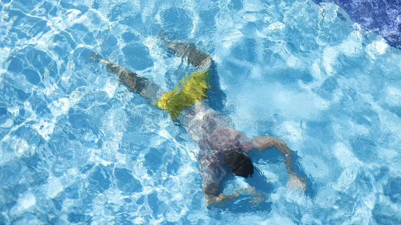 Ataque a tiros termina com homem morto dentro de piscina e outro ferido em Campo Grande