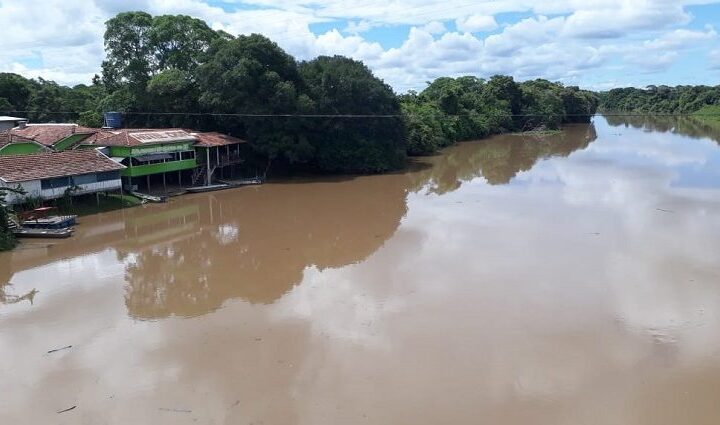 Rio Miranda chega a 6,76 metros e entra em estado de alerta em Mato Grosso do Sul